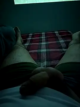 ben00007 online show from April 2026 10:32:01 PM