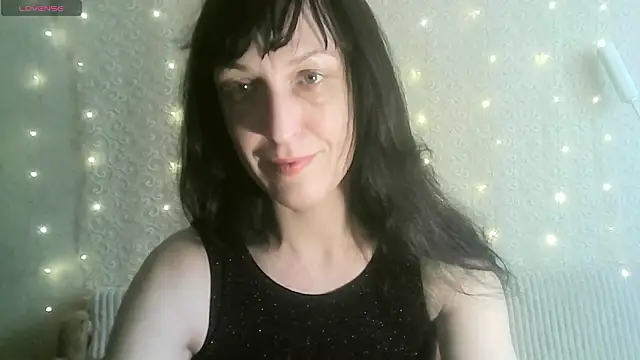 Snapshot of MarieODahliaS chatting on March 2026 10:33:02 AM MarieODahliaS online show from March 2026 10:33:02 AM