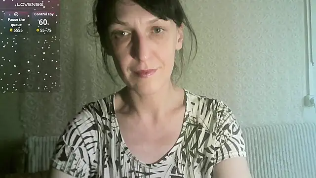 Snapshot of MarieODahliaS chatting on March 2026 12:27:01 PM MarieODahliaS online show from March 2026 12:27:01 PM