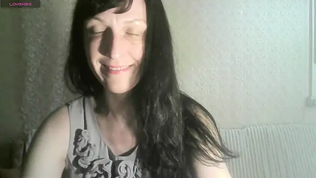 Snapshot of MarieODahliaS chatting on April 2026 11:26:02 AM MarieODahliaS online show from April 2026 11:26:02 AM