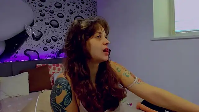 AlmaFancy online show from March 2026 08:18:02 AM