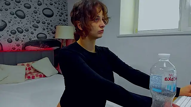 AlmaFancy online show from April 2026 05:10:01 AM