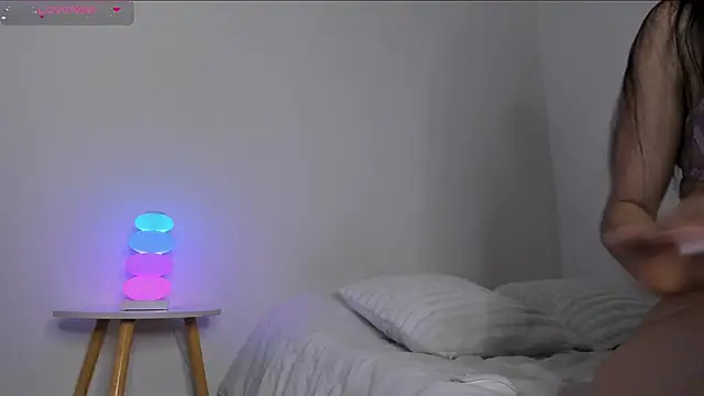 Snapshot of sophia_clark1 chatting on March 2026 04:55:01 PM sophia clark1 online show from March 2026 04:55:01 PM