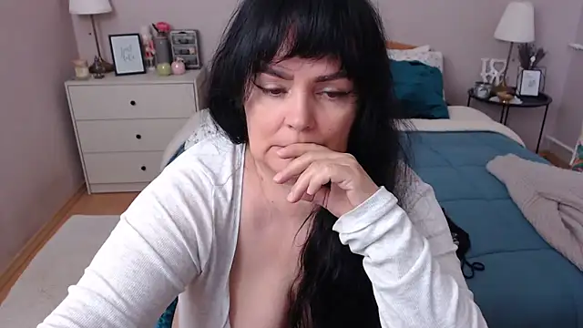 LeveMe2Nightt online show from November 2025 01:11:01 PM