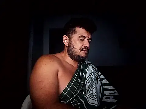 tarra122 online show from February 2026 03:07:01 AM