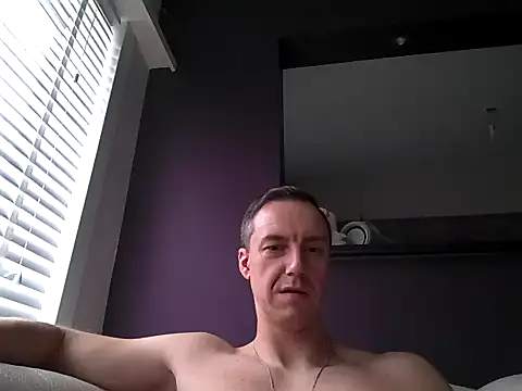 Snapshot of ploki2180 chatting on February 2025 03:01:02 PM ploki2180 online show from February 2025 03:01:02 PM