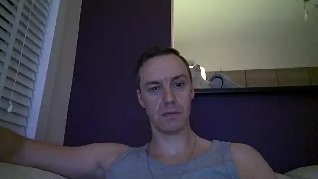 Snapshot of ploki2180 chatting on February 2025 06:05:02 PM ploki2180 online show from February 2025 06:05:02 PM