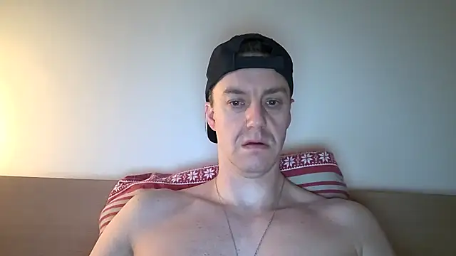 Snapshot of ploki2180 chatting on March 2025 06:28:02 AM ploki2180 online show from March 2025 06:28:02 AM