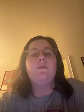 Luce127 online show from November 2025 11:36:02 PM