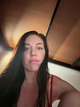 LilliThelo online show from February 2026 02:13:02 AM