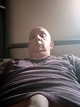 Snapshot of bigcock_marusz chatting on March 2026 06:17:01 AM bigcock marusz online show from March 2026 06:17:01 AM