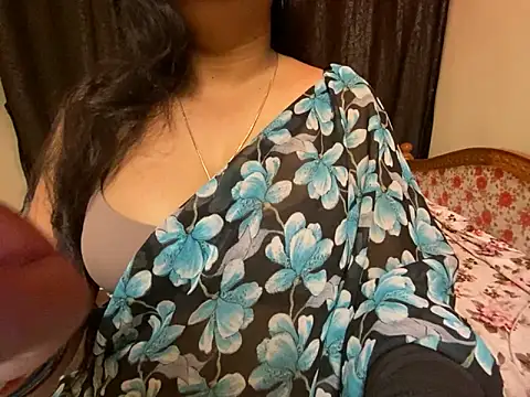 Snapshot of Love_4Sex chatting on February 2025 05:48:01 AM Love 4Sex online show from February 2025 05:48:01 AM