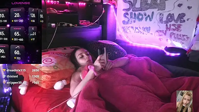 Blondiewithanass online show from December 2025 08:34:01 AM