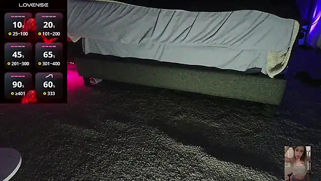 Blondiewithanass online show from March 2026 02:12:02 PM