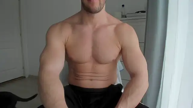 woolfiie online show from March 2025 08:45:01 AM