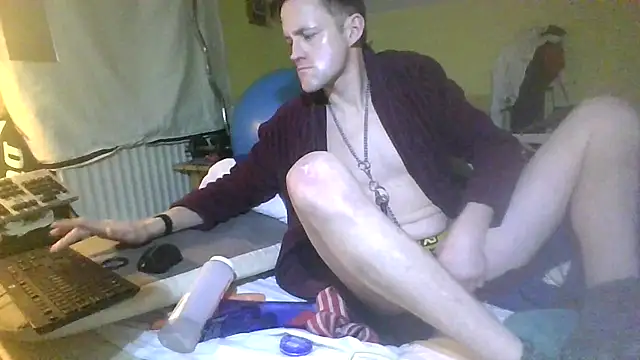 londonfuckwhore online show from January 2025 04:25:01 AM