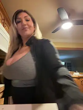 LittleMissEeve online show from March 2025 01:03:02 AM