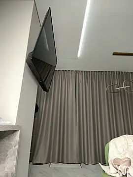 Snapshot of stefannichka chatting on December 2024 09:09:02 PM stefannichka online show from December 2024 09:09:02 PM