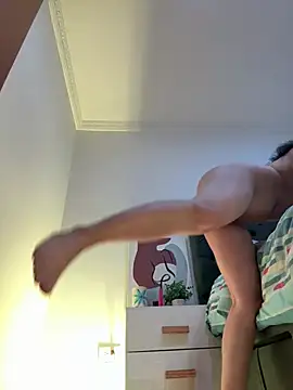 Nina lovi online show from February 2025 04:14:02 AM