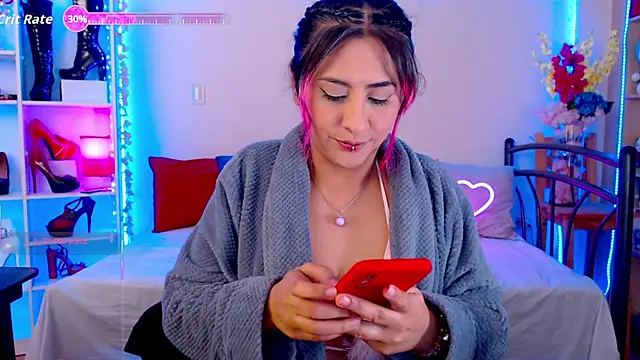 Snapshot of Annie_p chatting on June 2026 12:17:01 AM Annie p online show from June 2026 12:17:01 AM