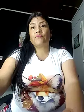 Snapshot of salomexlove_20 chatting on February 2025 12:44:01 PM salomexlove 20 online show from February 2025 12:44:01 PM