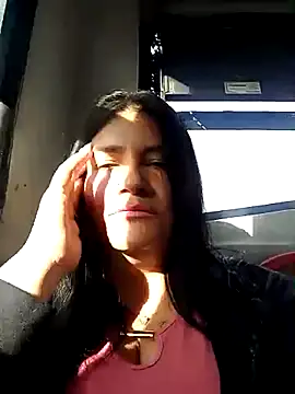 Snapshot of salomexlove_20 chatting on March 2025 12:22:02 PM salomexlove 20 online show from March 2025 12:22:02 PM