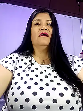 Snapshot of salomexlove_20 chatting on September 2025 11:45:02 AM salomexlove 20 online show from September 2025 11:45:02 AM