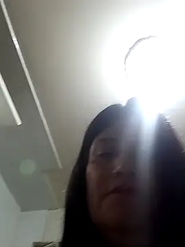 Snapshot of salomexlove_20 chatting on December 2025 01:05:02 PM salomexlove 20 online show from December 2025 01:05:02 PM