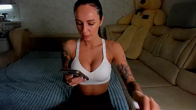 Your Masha online show from March 2025 09:33:02 AM