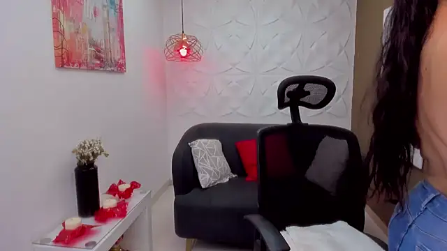 Snapshot of Sharon_tits chatting on March 2026 09:40:02 PM Sharon tits online show from March 2026 09:40:02 PM