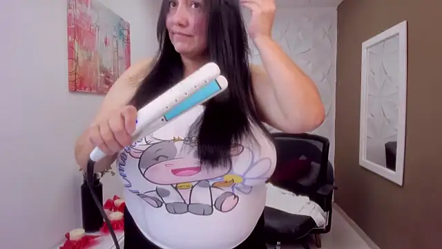 Snapshot of Sharon_tits chatting on March 2026 07:08:02 AM Sharon tits online show from March 2026 07:08:02 AM