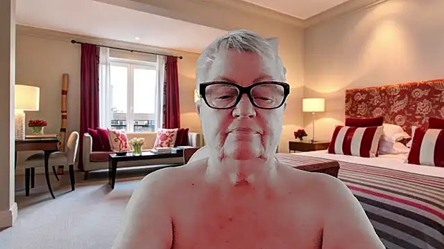 GrannyChrissy68 online show from January 2026 02:08:01 PM