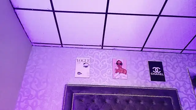 MariiePrice online show from December 2024 07:47:01 AM