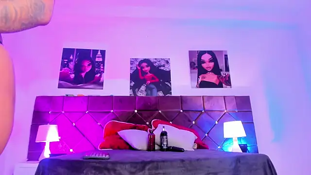 Snapshot of Ariana_lopezz chatting on February 2025 12:38:02 PM Ariana lopezz online show from February 2025 12:38:02 PM