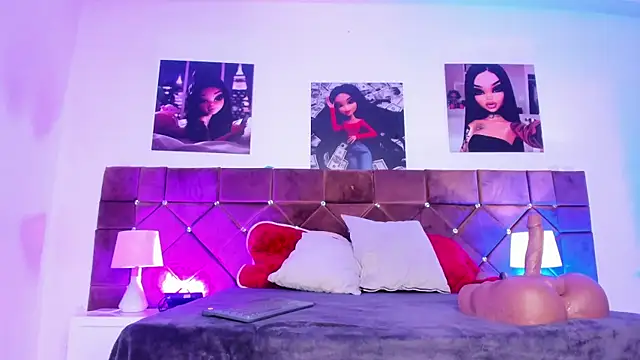 Snapshot of Ariana_lopezz chatting on March 2025 12:45:01 PM Ariana lopezz online show from March 2025 12:45:01 PM