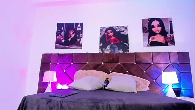 Snapshot of Ariana_lopezz chatting on March 2025 12:22:02 PM Ariana lopezz online show from March 2025 12:22:02 PM