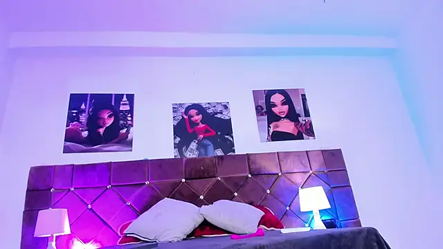 Snapshot of Ariana_lopezz chatting on March 2025 01:21:01 PM Ariana lopezz online show from March 2025 01:21:01 PM