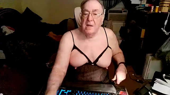 Toastir online show from December 2024 01:34:02 PM