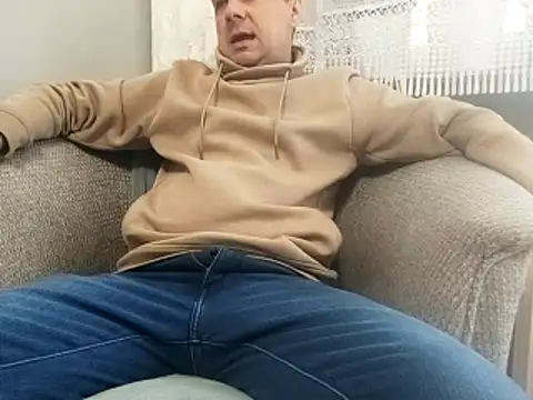 Snapshot of grzes19763 chatting on March 2026 07:53:01 AM grzes19763 online show from March 2026 07:53:01 AM