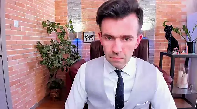 SteveTiger online show from February 2025 01:08:02 PM