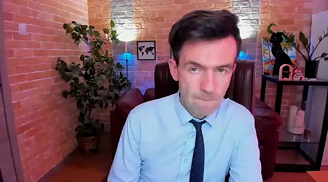 SteveTiger online show from March 2025 03:29:01 PM