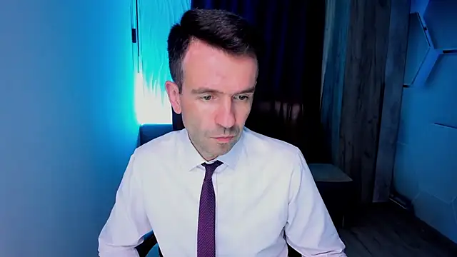 SteveTiger online show from October 2025 12:15:01 PM