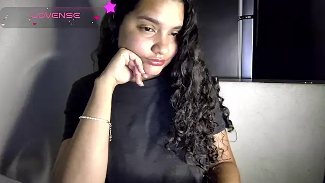 blerstefan1 online show from January 2025 03:32:02 AM