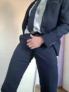 Justforoneday online show from November 2025 12:15:01 PM