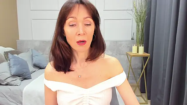 Snapshot of Maria_Gold chatting on March 2025 04:46:01 PM Maria Gold online show from March 2025 04:46:01 PM