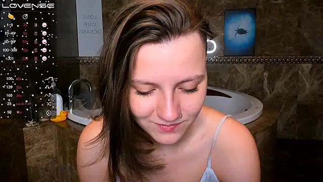 MelindaTin online show from February 2025 01:13:01 AM