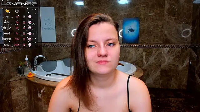 MelindaTin online show from September 2025 01:11:01 AM