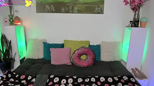 LillyCandy online show from September 2025 11:05:02 PM