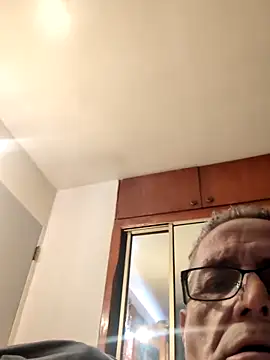 bobby69cock online show from January 2025 04:52:02 PM