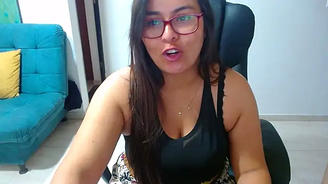 Snapshot of Ixchel_Anaid chatting on March 2025 08:32:01 PM Ixchel Anaid online show from March 2025 08:32:01 PM